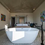 Des Bains فندق مبيت وإفطار أتشيريالي