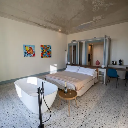 Des Bains 4*