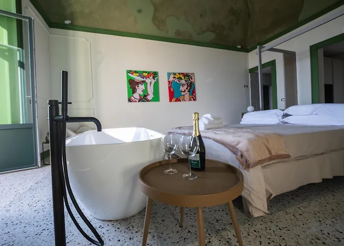 לינה וארוחת בוקר Des Bains